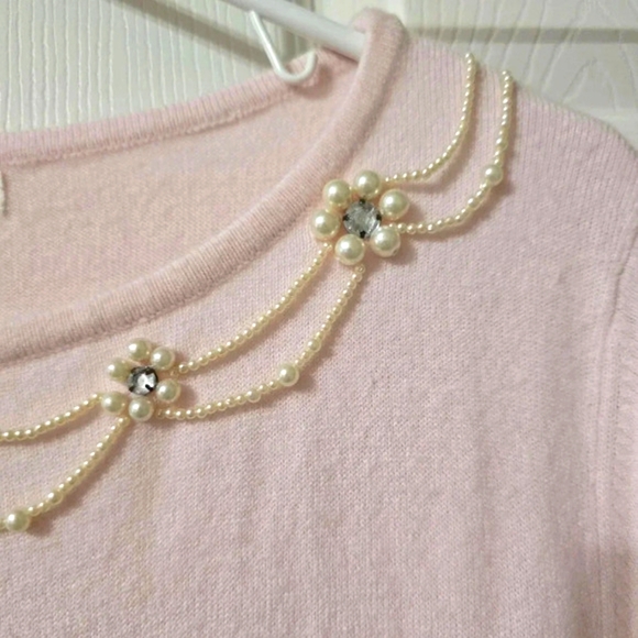 Mercer Street Studio Light Pink Beaded Pearl & Rhinestone Neckline Sweater, EUC! - Picture 5 of 10